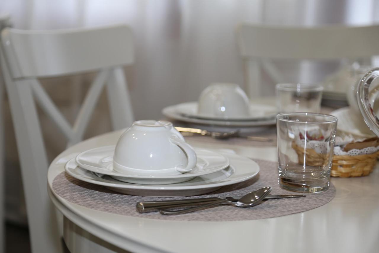 La Dama Room&Breakfast Russi Екстериор снимка