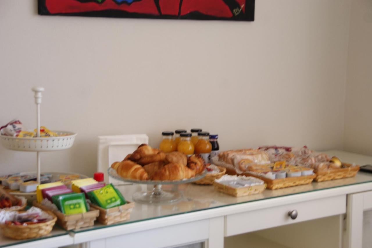 La Dama Room&Breakfast Russi Екстериор снимка