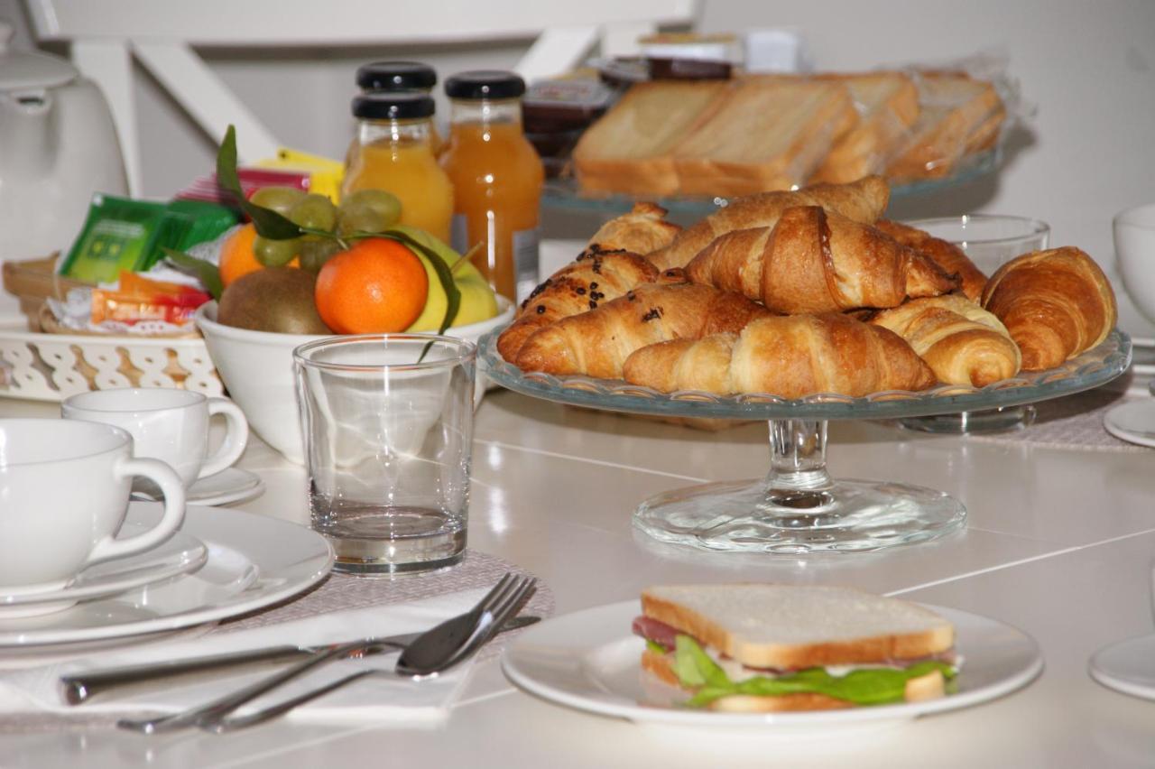 La Dama Room&Breakfast Russi Екстериор снимка