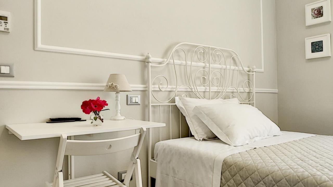 La Dama Room&Breakfast Russi Екстериор снимка