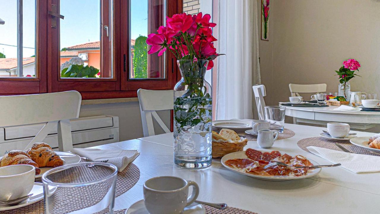 La Dama Room&Breakfast Russi Екстериор снимка