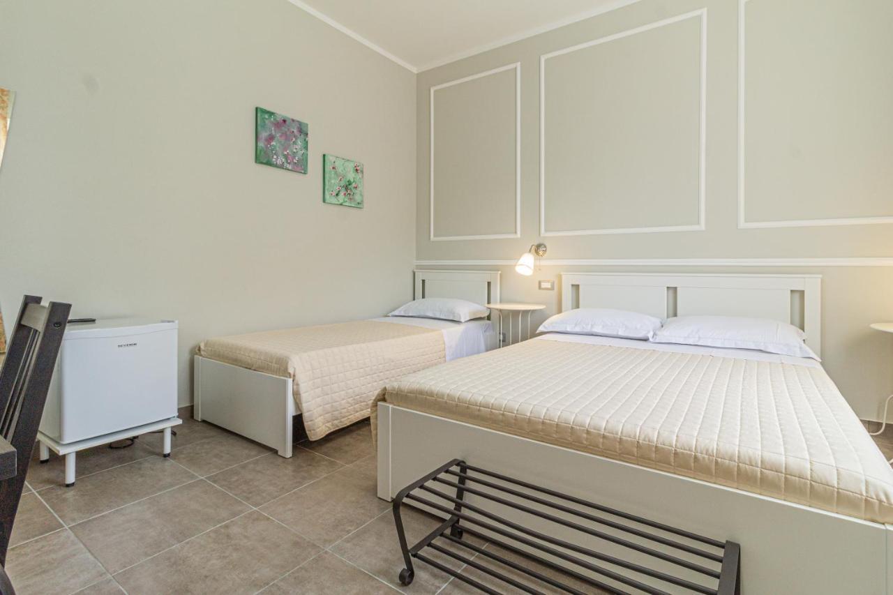 La Dama Room&Breakfast Russi Екстериор снимка