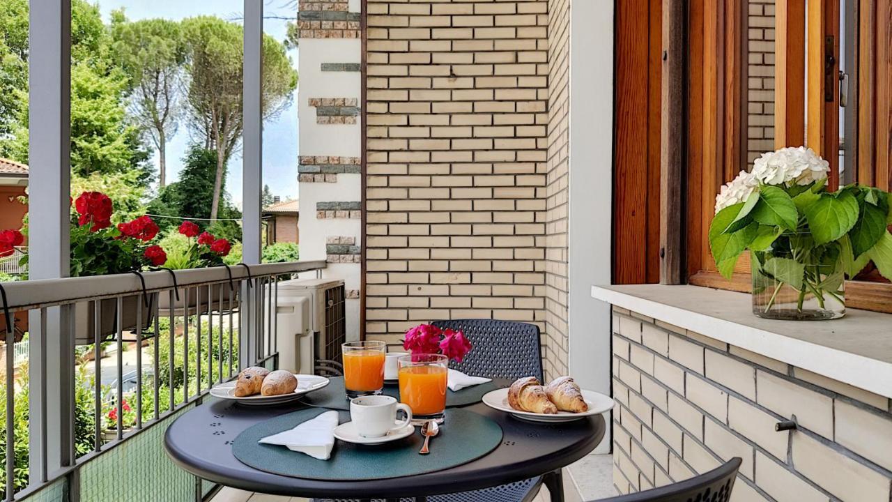 La Dama Room&Breakfast Russi Екстериор снимка